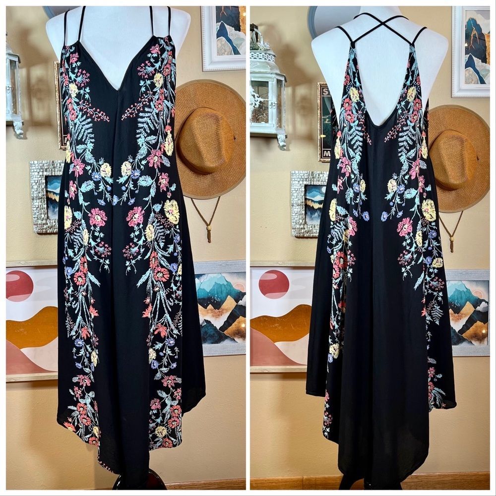 Free People Oversized Black Embroidered Boho Floral Maxi Tent Sundress